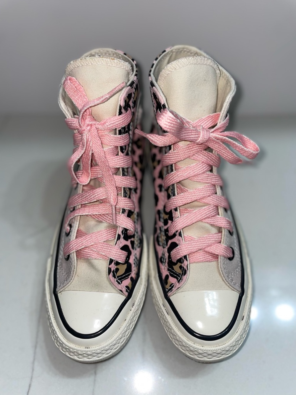 Converse Chuck Taylor All Star Cheetah Print High Top Sneakers Womens Size 6 - Picture 2 of 10